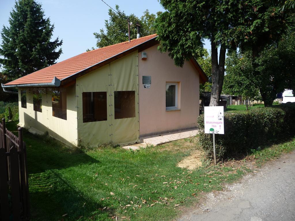 Foerhenc Wine House & Guesthouses I-Ii-Iii 나지카니자 외부 사진